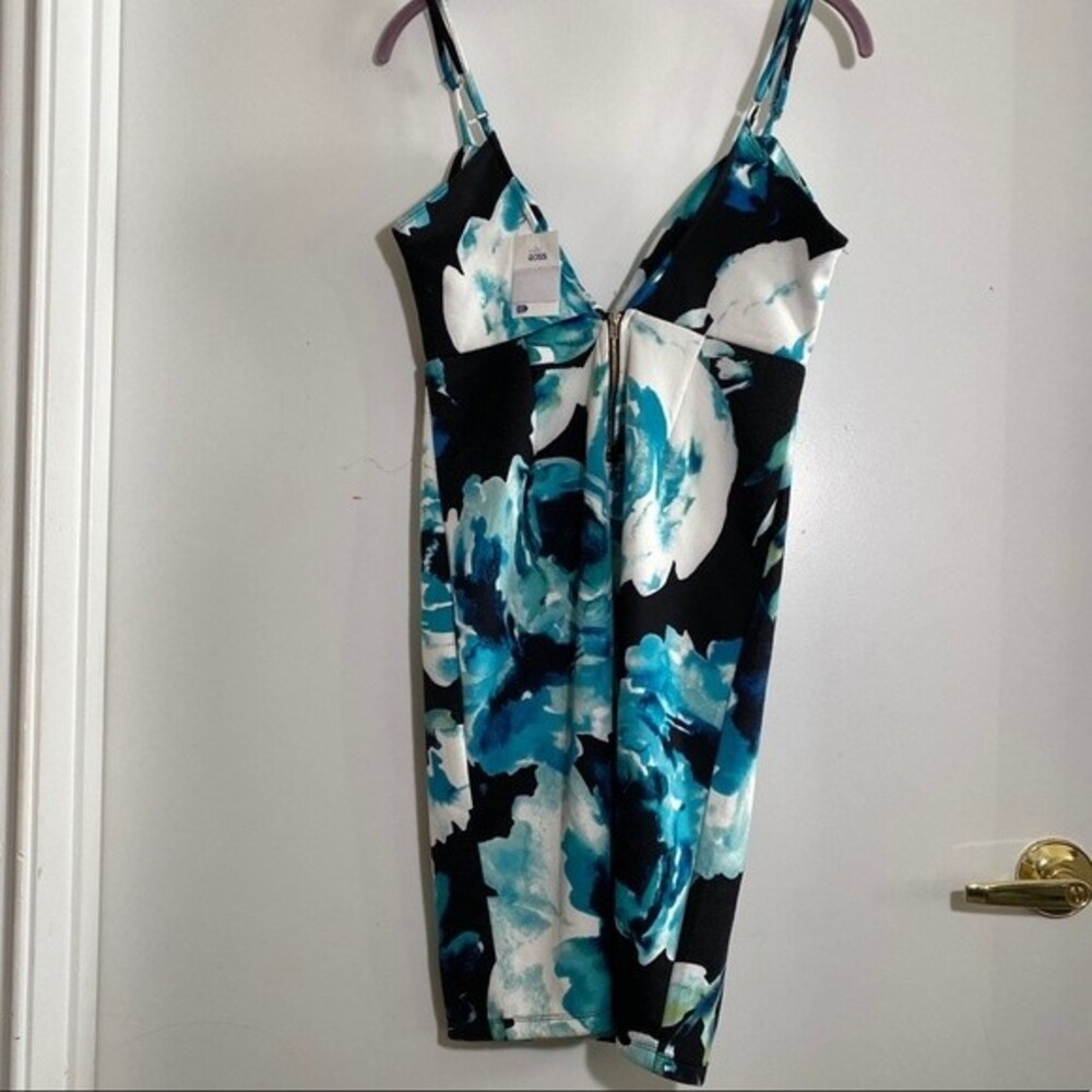 By Iris mini dress  sizes med floral print
